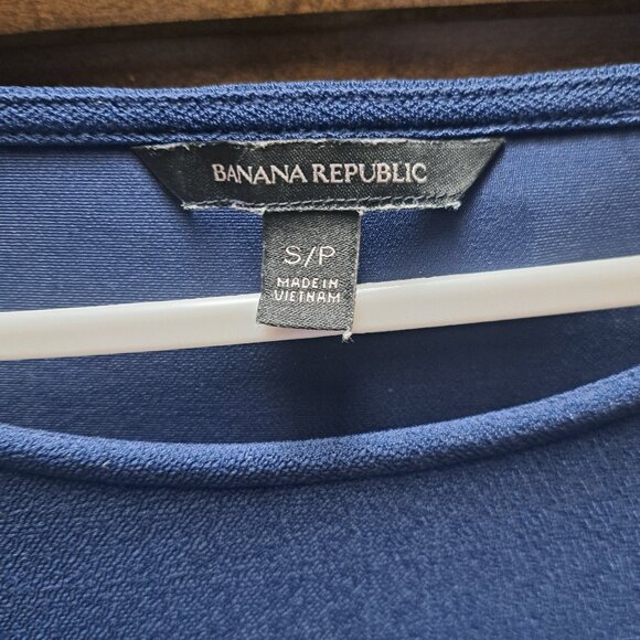 Banana Republic Navy Top - Picture 2 of 4